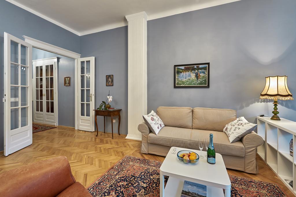 Schieszl Apartments 2 ブダペスト エクステリア 写真